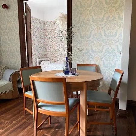 Near Old Town, Eco-friendly High Quality 3-rooms شقة تالين